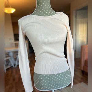 NWOT Minkpink lightweight Fitted Sweater